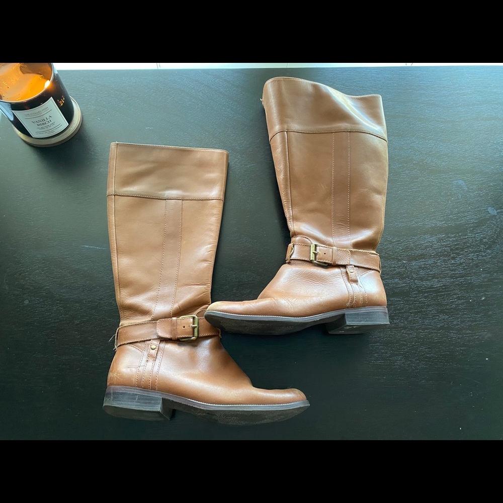 Leather boots